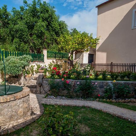 Villa Romantica Perama  Exterior photo