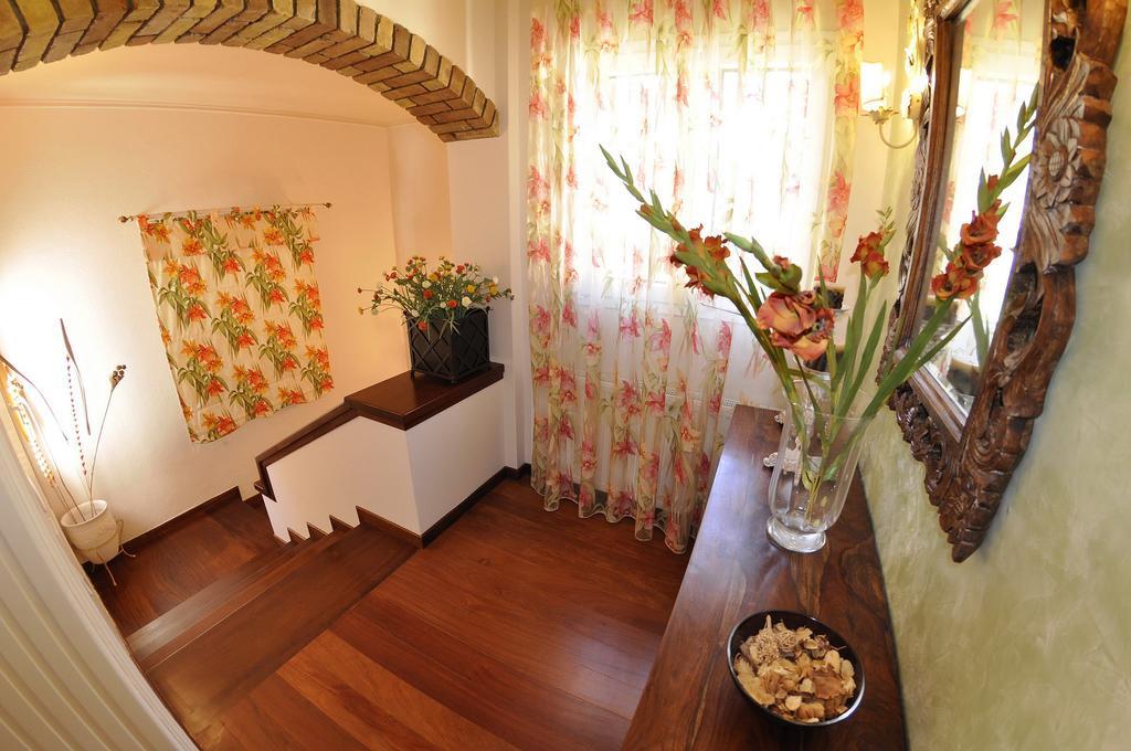 Villa Romantica Perama  Room photo