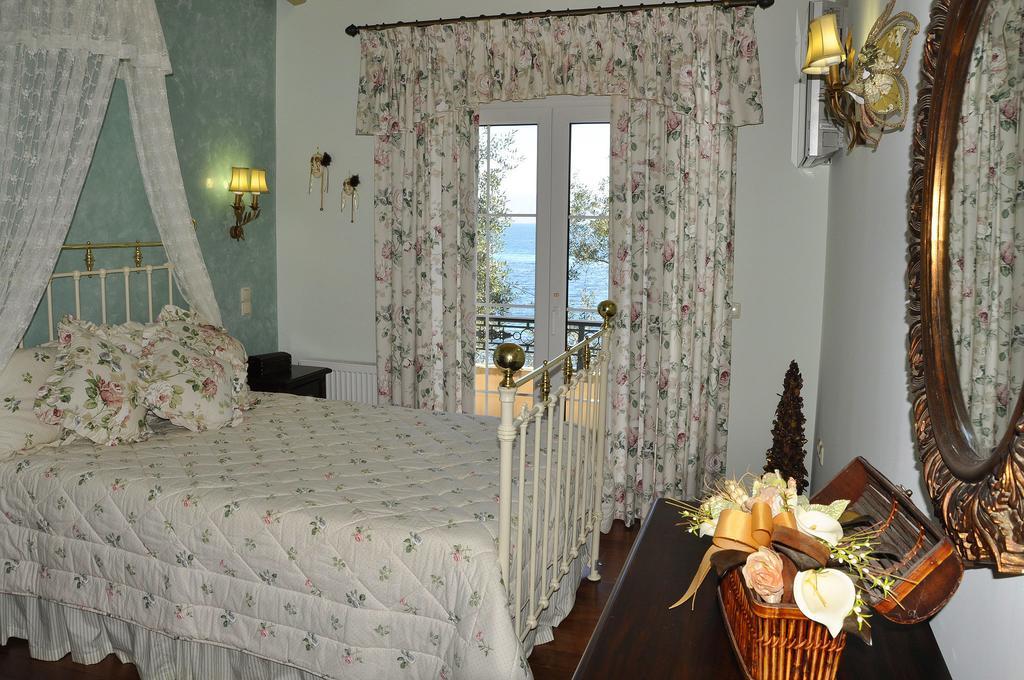 Villa Romantica Perama  Room photo