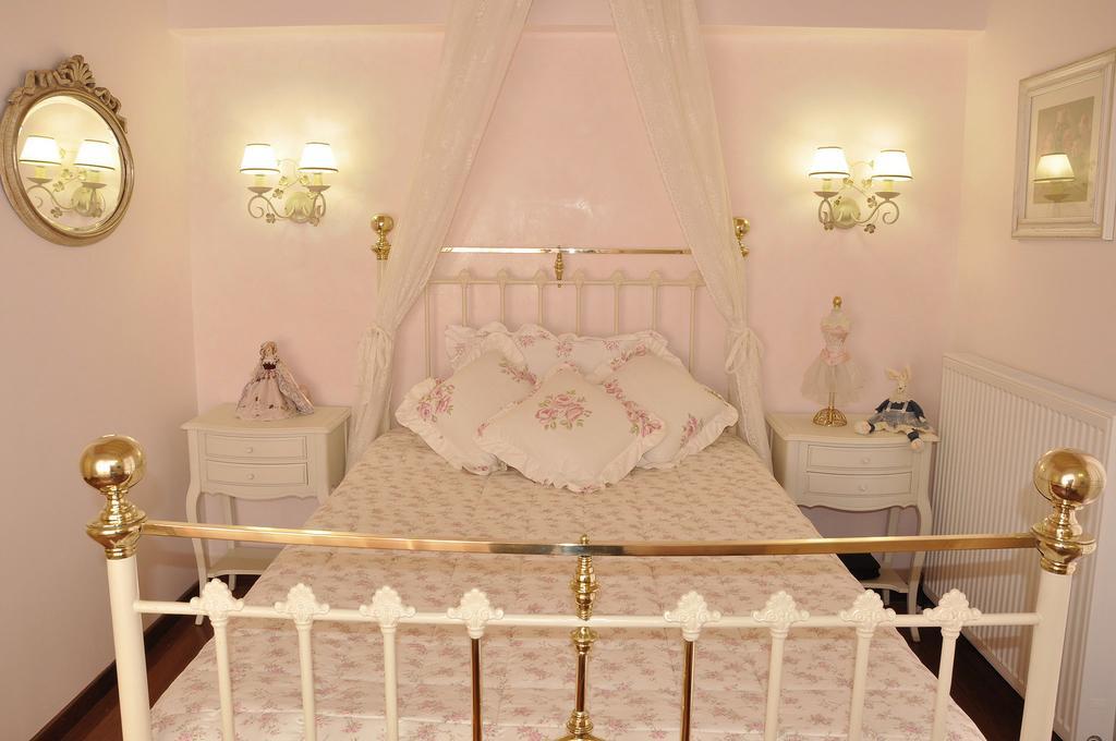 Villa Romantica Perama  Room photo