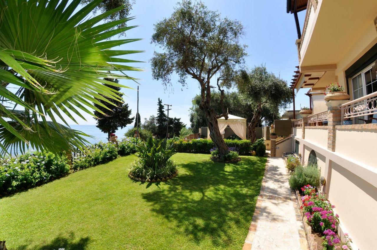 Villa Romantica Perama  Exterior photo